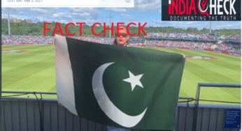 रिहाना की पाकिस्तानी झंडे के साथ फोटोशॉप्ड और फेक तस्वीर वायरल-FACT CHECK